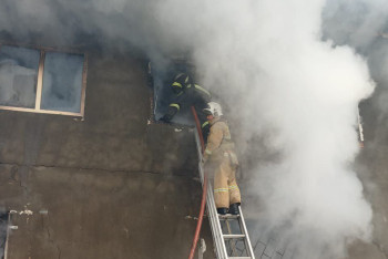 Фотография к новости: Крупный пожар произошел в цеху Алматы