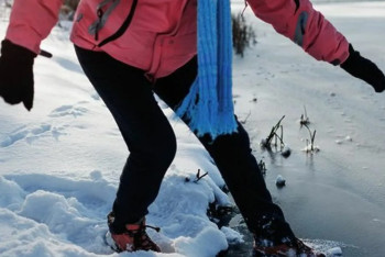 Фотография к новости: Провалившуюся под лёд девушку спасли в Павлодаре