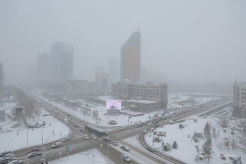 Фотография к новости: Усиление ветра и туман: штормовое предупреждение объявили в большинстве регионов страны