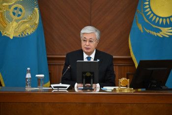 Фотография к новости: Принцип "закон и порядок" должен глубоко укорениться в общественном сознании - Токаев