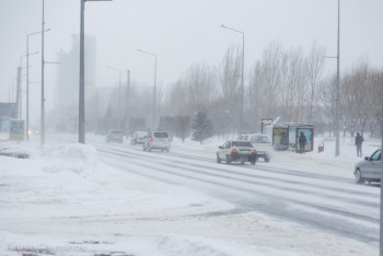 Фотография к новости: Трассу перекрыли в Карагандинской области