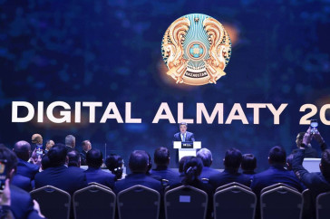 Фотография к новости: Олжас Бектенов представил на Digital Almaty видео будущего