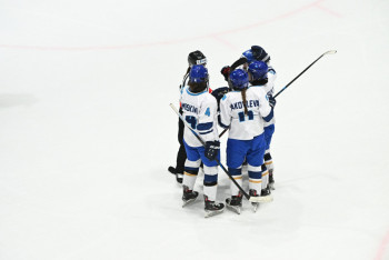 Фотография к новости: Казахстанские хоккеистки разгромили соперниц старте на Азиатских игр