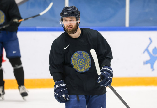 Фотография к новости: Сборная Казахстана по хоккею разгромила команду Таиланда на Азиаде