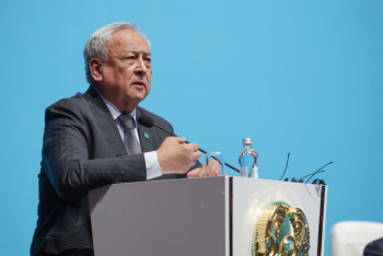 Фотография к новости: Нужно вернуть интерес к печатной прессе - глава Союза писателей Казахстана