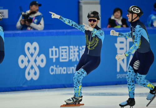 Фотография к новости: Казахстан взял первое золото на Азиаде-2025