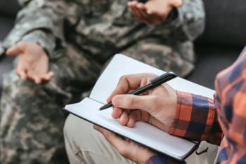 Фотография к новости: Как Казахстан укрепляет международную безопасность на Голанах