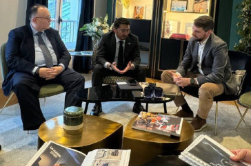 Фотография к новости: Министр Жаслан Мадиев встретился с топ-менеджментом OpenAI