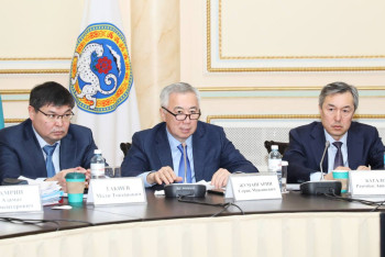 Фотография к новости: Ежегодно государство теряет 800 млрд тенге подоходного налога от дроблений бизнеса