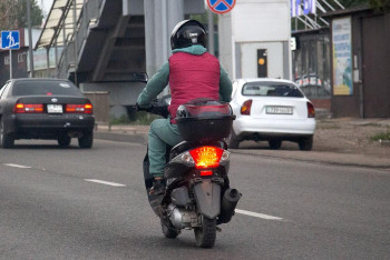 Фотография к новости: Мопеды без VIN-кода будут считаться новыми в Казахстане