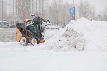 Фотография к новости: Снегопады и сильный ветер: Казгидромет основа объявил штормовое предупреждение