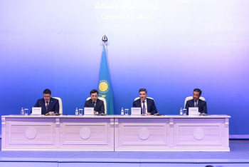 Фотография к новости: Масштабные задачи поставлены перед новым акимом области Абай