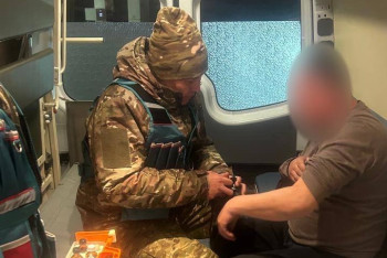 Фотография к новости: Медики спасли жизнь польскому туристу на дороге в Акмолинской области