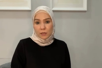 Фотография к новости: Владелица детсада в Алматы, где душили ребёнка, записала видеообращение