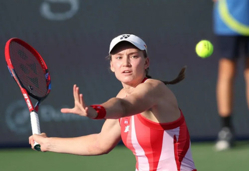 Фотография к новости: Елена Рыбакина победила чемпионку Australian Open