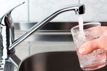 Фотография к новости: Плохие фильтры или старый водопровод: Что влияет на качество воды в Астане?