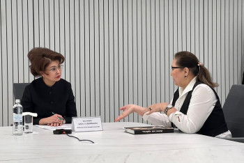 Фотография к новости: Аида Балаева провела приём граждан