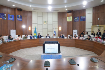 Фотография к новости: В Астане отмечают Всемирный день неправительственных организаций