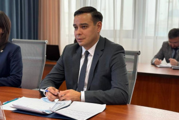 Фотография к новости: Мошенники научились подделывать голос омбудсмена Артура Ластаева