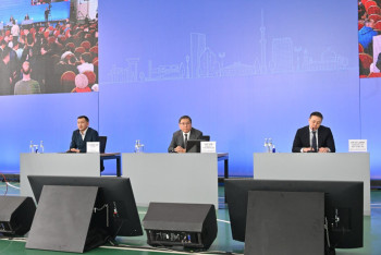 Фотография к новости: Аким Алматы объяснил порядок выкупа земель для города