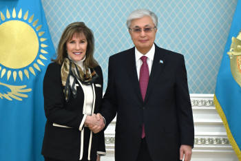 Фотография к новости: Токаев поздравил Памелу Харрис с её избранием на пост президента IACA