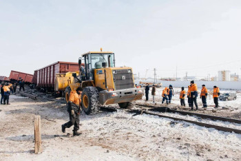 Фотография к новости: Шесть пассажирских поездов задержатся из-за ДТП на железной дороге в Атырауской области