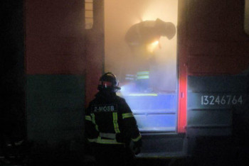 Фотография к новости: Двигатель задымился под одним из вагонов пассажирского поезда в СКО