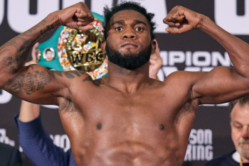 Фотография к новости: Чемпион мира сообщил дату боя с непобеждённым казахстанцем