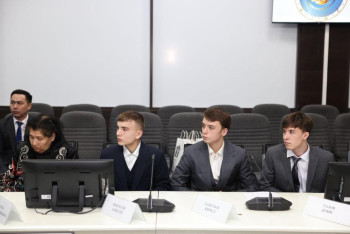 Фотография к новости: Переезд детдома из Алматы: аким встретился с воспитанниками