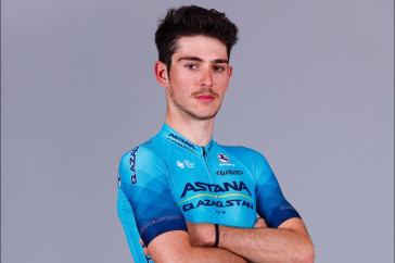 Фотография к новости: Гонщик "Астаны" поднялся на пьедестал в Италии