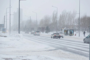 Фотография к новости: В Казахстане перекрыли трассы в двух областях почти на сутки