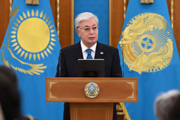 Фотография к новости: Президент: Благополучие матери и ребенка – залог благополучия государства