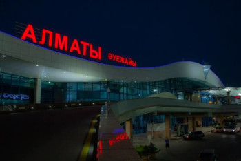 Фотография к новости: В аэропорту Алматы из-за непогоды задерживаются рейсы