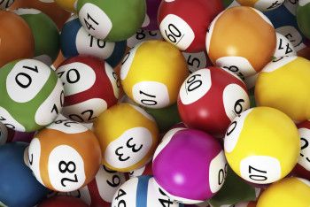 Фотография к новости: За незаконные лотереи в соцсетях наказали 106 казахстанцев