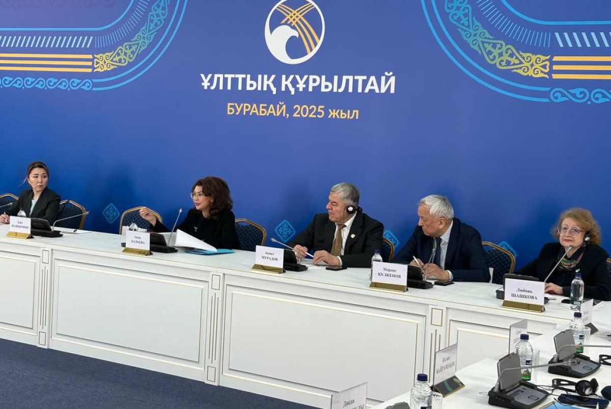  Марк Брюшко.