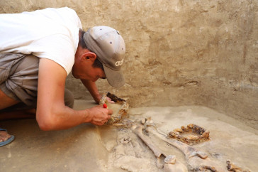 Фотография к новости: Историю на щебень: как Казахстан теряет свое археологическое наследие