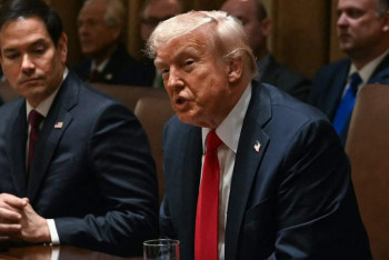 Фотография к новости: Телефонный разговор Трампа и Путина завершён