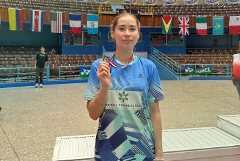 Фотография к новости: Казахстанка завоевала "серебро" на турнире по бадминтону в Гаване