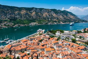 Фотография к новости: Казахстанцы смогут до конца года без визы посещать Черногорию