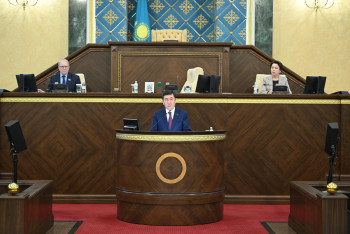 Фотография к новости: Кошанов: Три года реформ принесли Казахстану народные законы