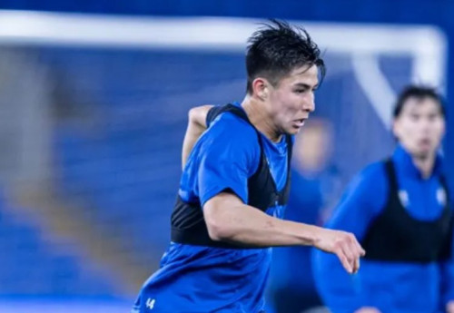 Фотография к новости: В Уэльсе оценили дебют Дастана Сатпаева за сборную Казахстана