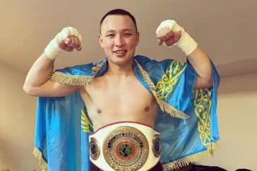 Фотография к новости: Ярким нокаутом победил казахстанский тяжеловес в Таиланде