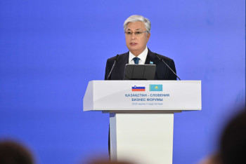 Фотография к новости: Казахстан стремится занять позицию ведущего торгового хаба Евразии - Токаев