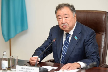 Фотография к новости: Отец Куандыка Бишимбаева открывает университет: Что об этом говорит министерство?