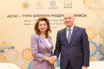 Фотография к новости: От Сарайшыка до Будапешта: Аида Балаева провела ряд встреч в Актау