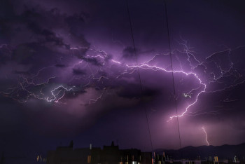 Фотография к новости: Штормовое предупреждение: на Казахстан надвигаются грозы с градом, ветер и туман