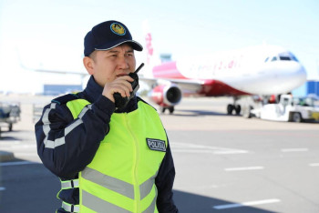 Фотография к новости: Пьяный пассажир рейса Пхукет-Алматы перепутал салон самолёта с туалетом