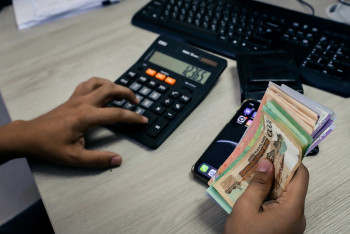 Фотография к новости: Проект Налогового кодекса: Казахстан потеряет 160 тысяч налогоплательщиков и 400 млрд тенге