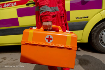 Фотография к новости: В Алматы насмерть сбили дорожных рабочих