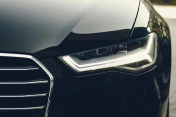 Фотография к новости: Два новых авто стоимостью в 23 млн тенге присвоил карагандинский аферист